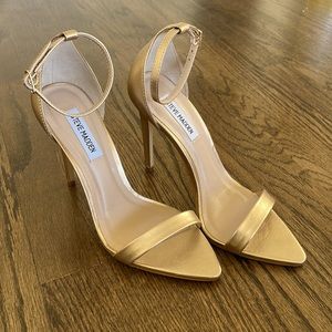 Gold pointed toe strappy heel sandal